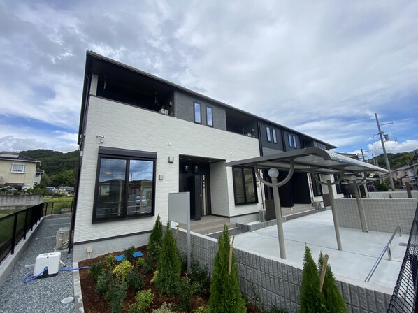 TORAJA-Sの物件外観写真